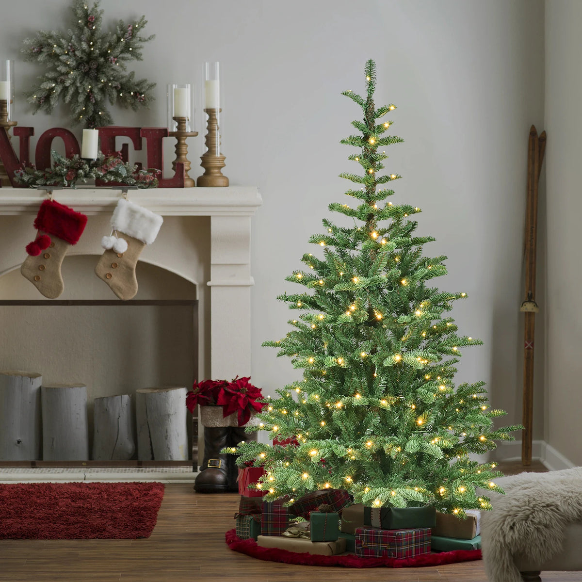 Pre-Lit Christmas Tree with Wooden Base, 7/8ft PE+PVC Layered Tips with 400/500 Warm White LEDs, Full Artificial Holiday Tree for Home Decor, Green